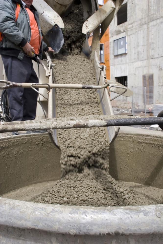 Как заливать бетон частями